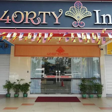 4Orty Inn Bintulu Bagian luar foto