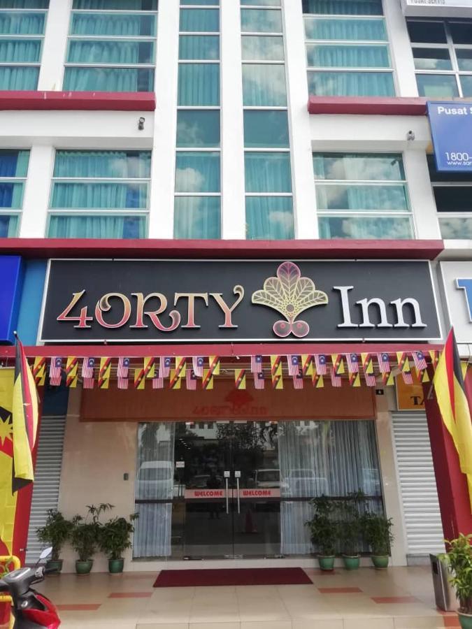 4Orty Inn Bintulu Bagian luar foto